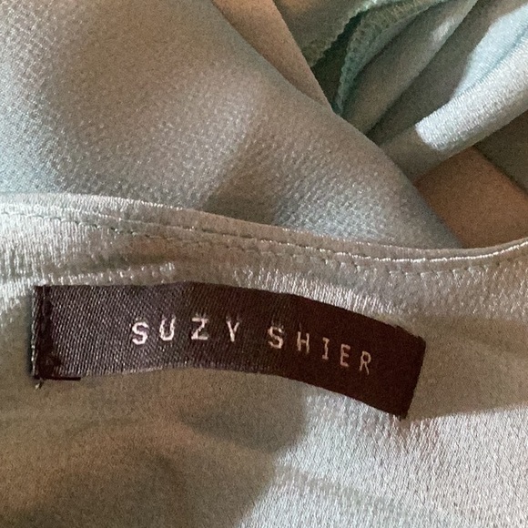 Suzy Shier Blouse - Picture 3 of 4